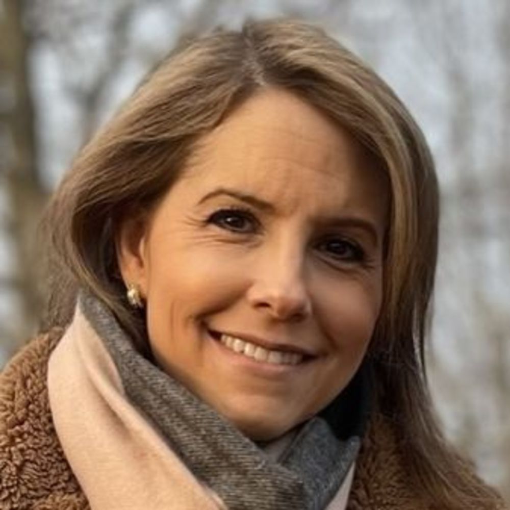 Meet your Posher, Noelle